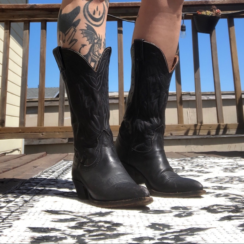 Black Cowboy Boots